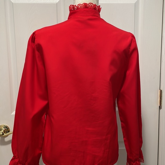 VTG Red Blouse - Picture 4 of 9